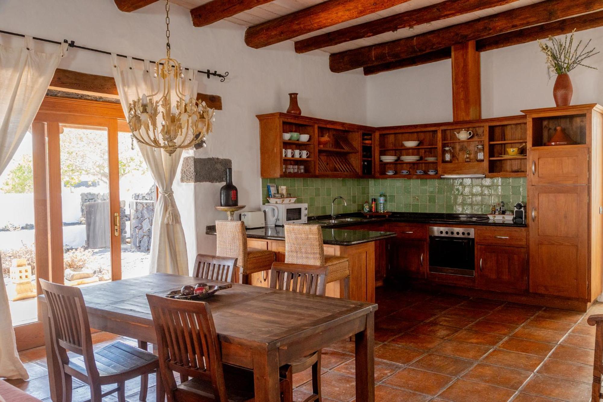 卡萨托马润酒店 San Bartolomé 外观 照片